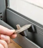 Locksmith Key Store Crowley, TX 817-591-2093 - broken-key-extraction