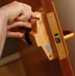 Locksmith Key Store Crowley, TX 817-591-2093 - new-locks-installation